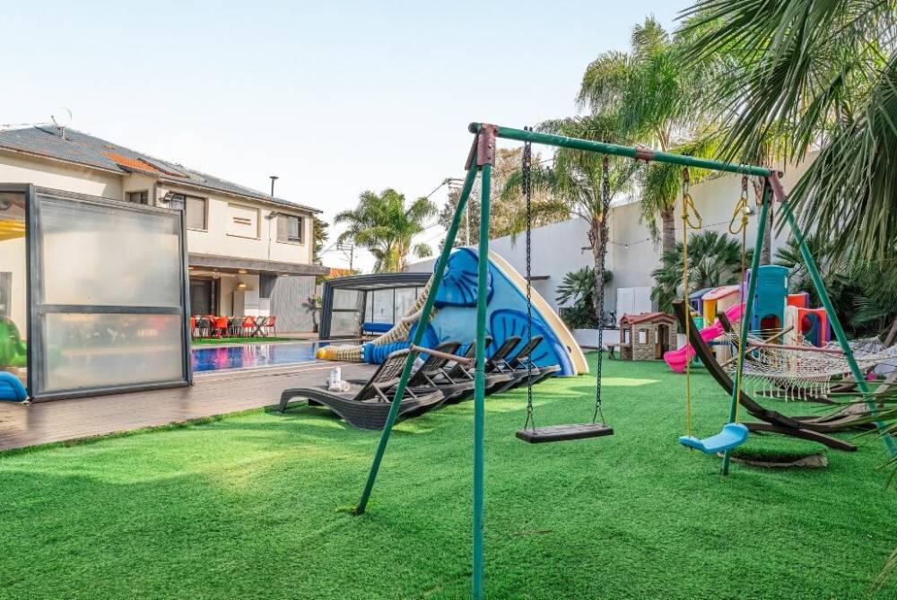 וילה קאסה רויאל צפון  33  נופש - וי פור ויקיישן - V for Vacation