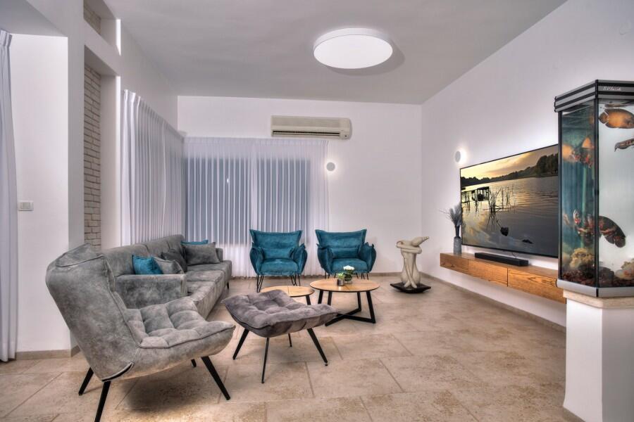 וילת יוקרה אחוזת נשרים צפון  20  נופש - וי פור ויקיישן - V for Vacation