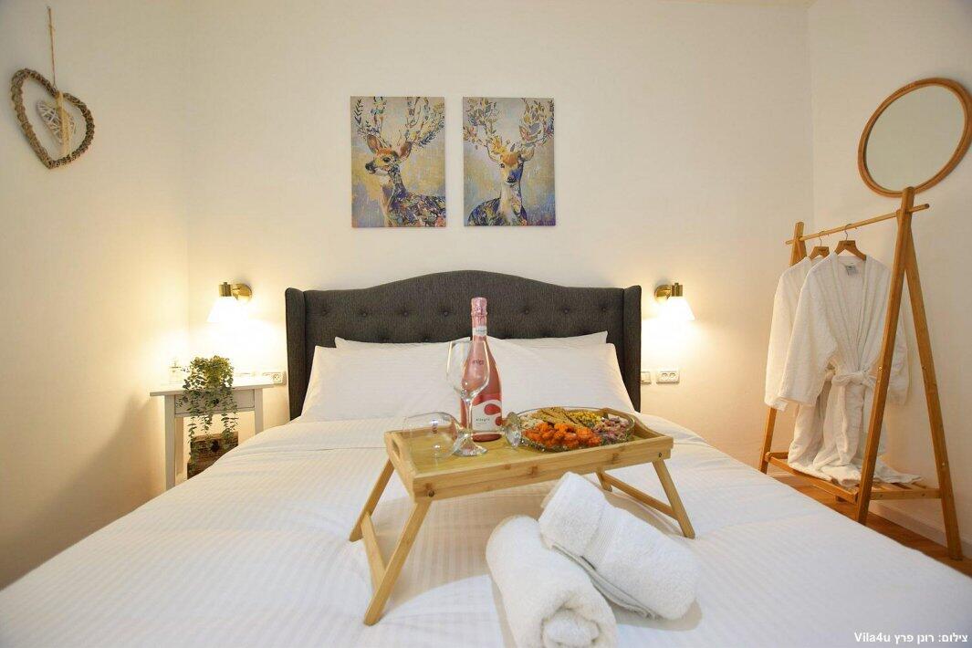 סוויטת דה אורו צפון  21  נופש - וי פור ויקיישן - V for Vacation