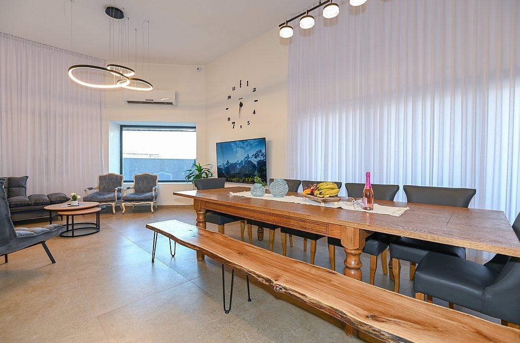 וילת נופש הלל צפון  26  נופש - וי פור ויקיישן - V for Vacation