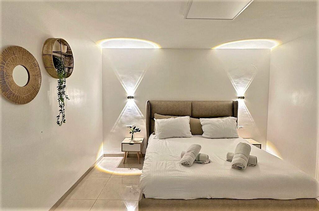 אחוזת אופאל צפון  13  נופש - וי פור ויקיישן - V for Vacation