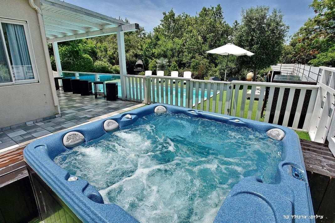 פול וויו צפון  11  נופש - וי פור ויקיישן - V for Vacation