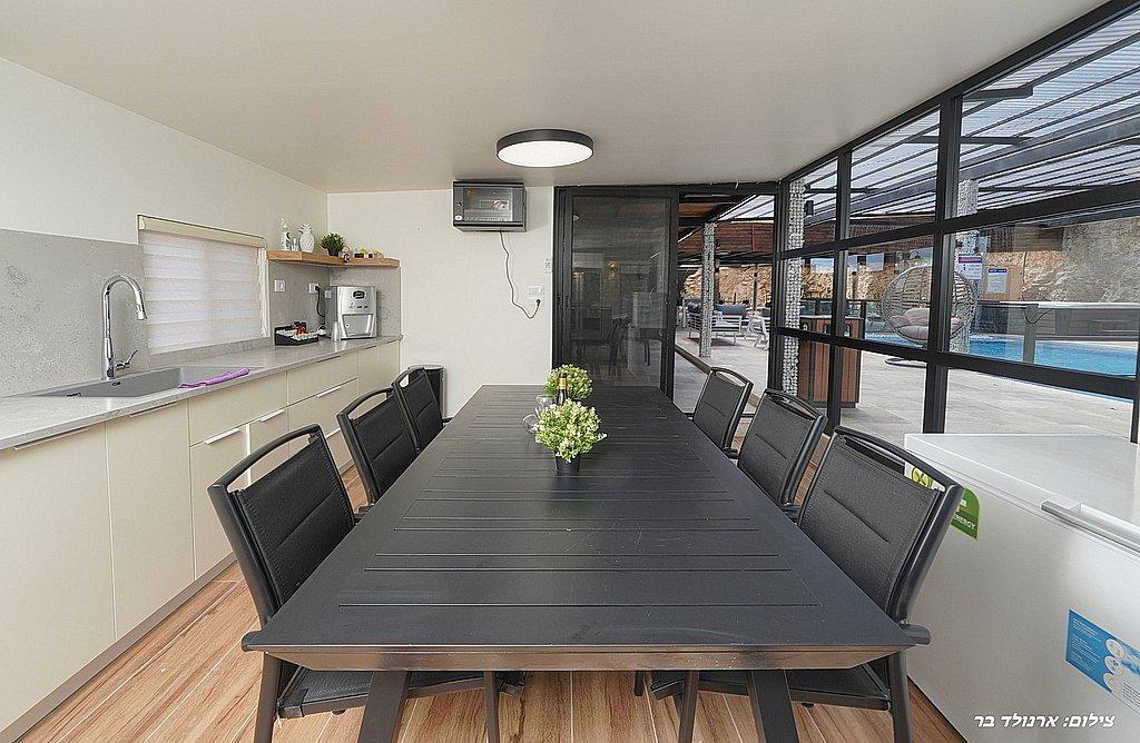 אחוזת הסלעים צפון  35  נופש - וי פור ויקיישן - V for Vacation