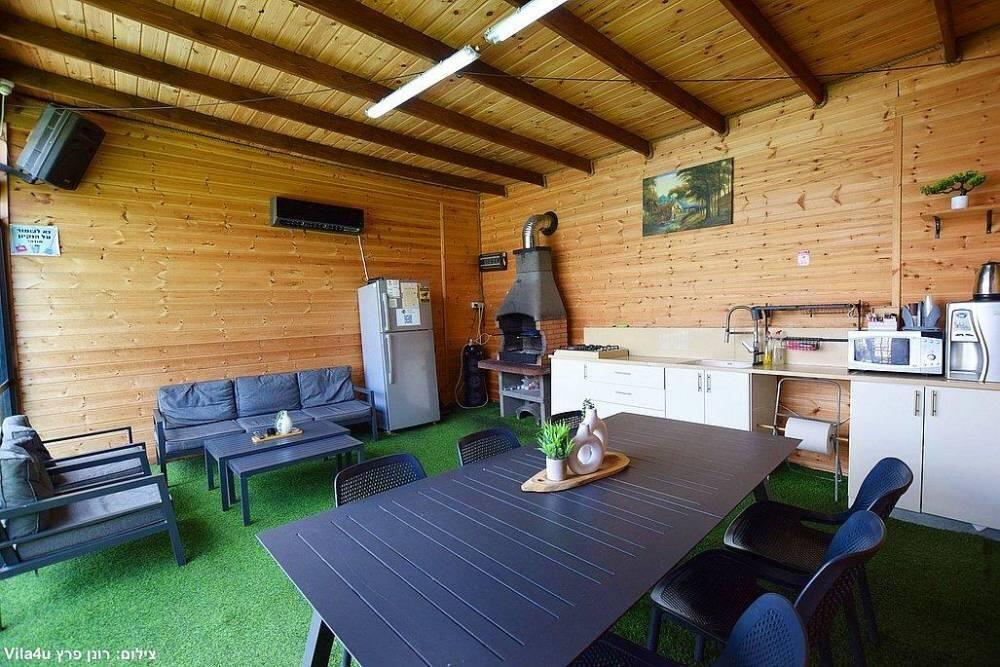 צימר מול השקיעה צפון  11  נופש - וי פור ויקיישן - V for Vacation