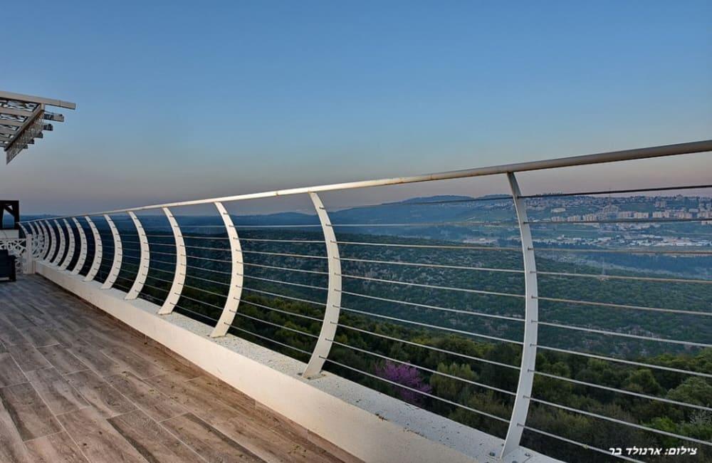 וילה סלו מול הכנרת צפון  34  נופש - וי פור ויקיישן - V for Vacation