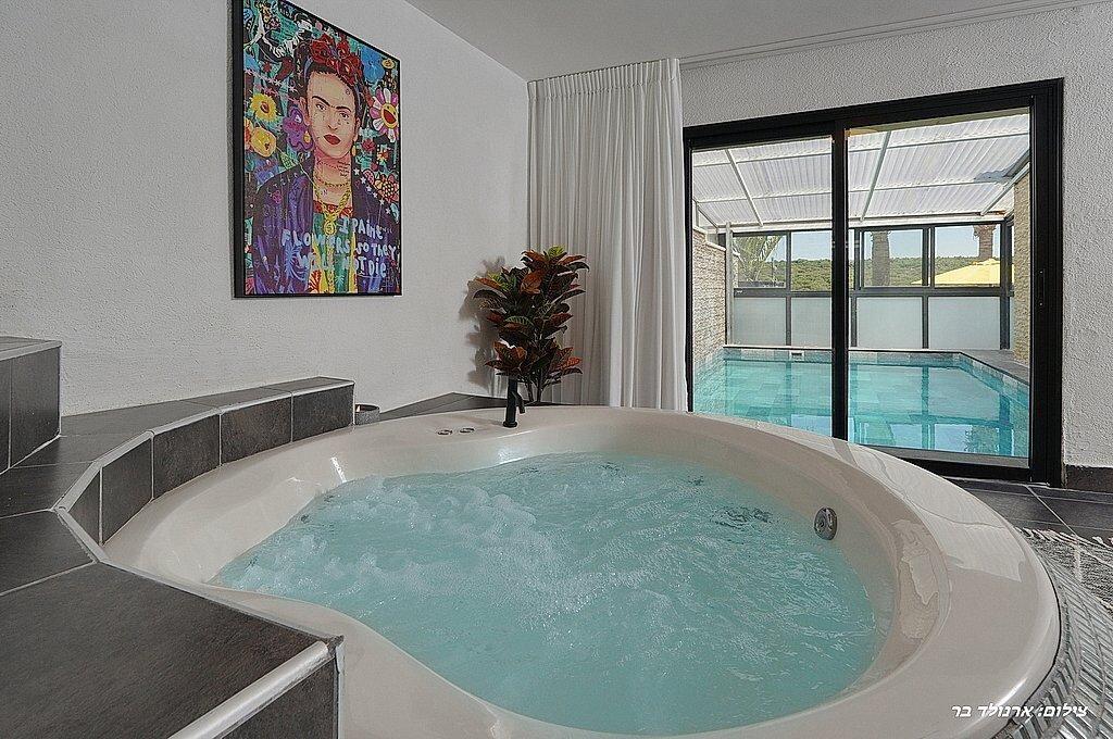 אחוזת דוריאל צפון  8  נופש - וי פור ויקיישן - V for Vacation