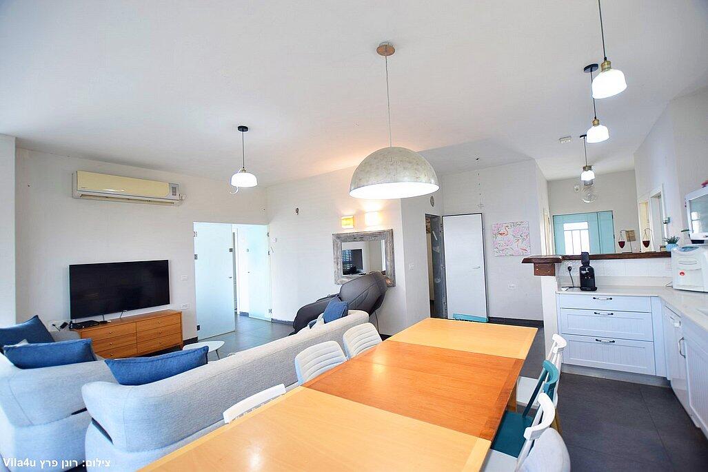 וילה בלו ביי צפון  25  נופש - וי פור ויקיישן - V for Vacation