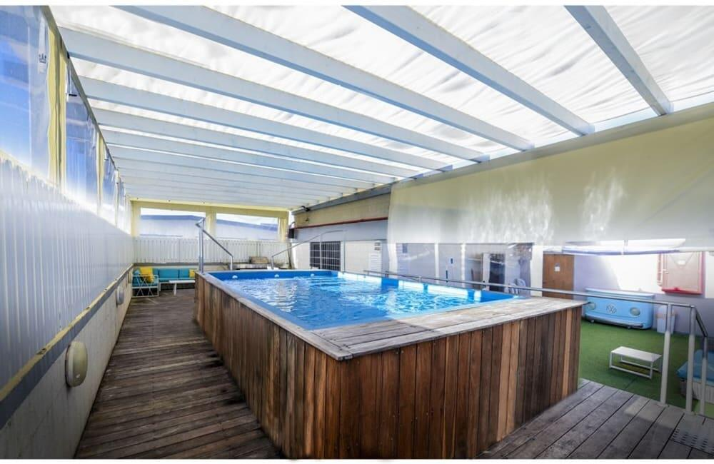 קומת גג מרכז  2  נופש - וי פור ויקיישן - V for Vacation