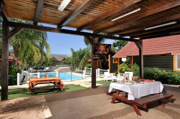 אצולת הכנרת צפון  16  נופש - וי פור ויקיישן - V for Vacation