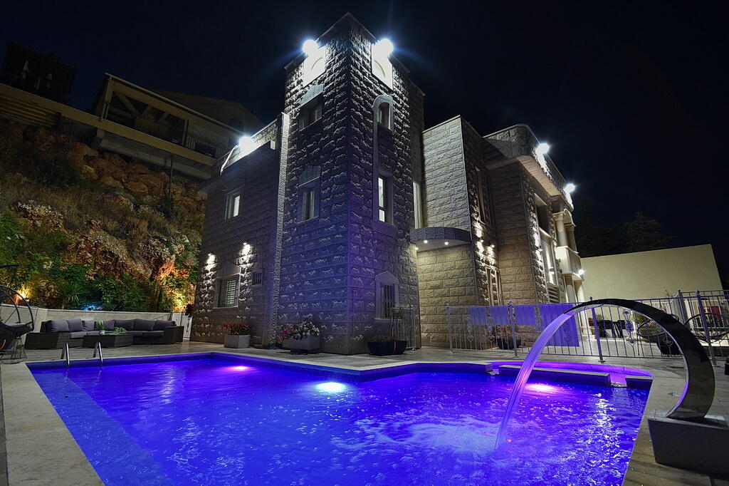 וילה קינג פאלאס צפון  22  נופש - וי פור ויקיישן - V for Vacation