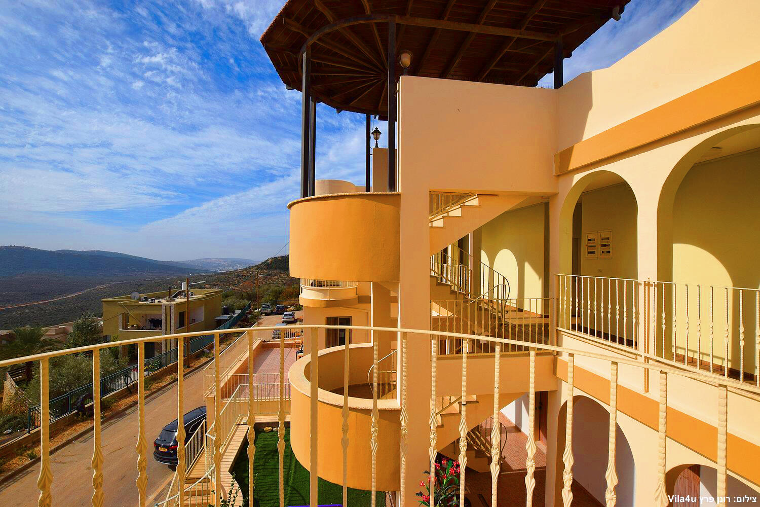 אחוזה בבוסתן צפון  26  נופש - וי פור ויקיישן - V for Vacation