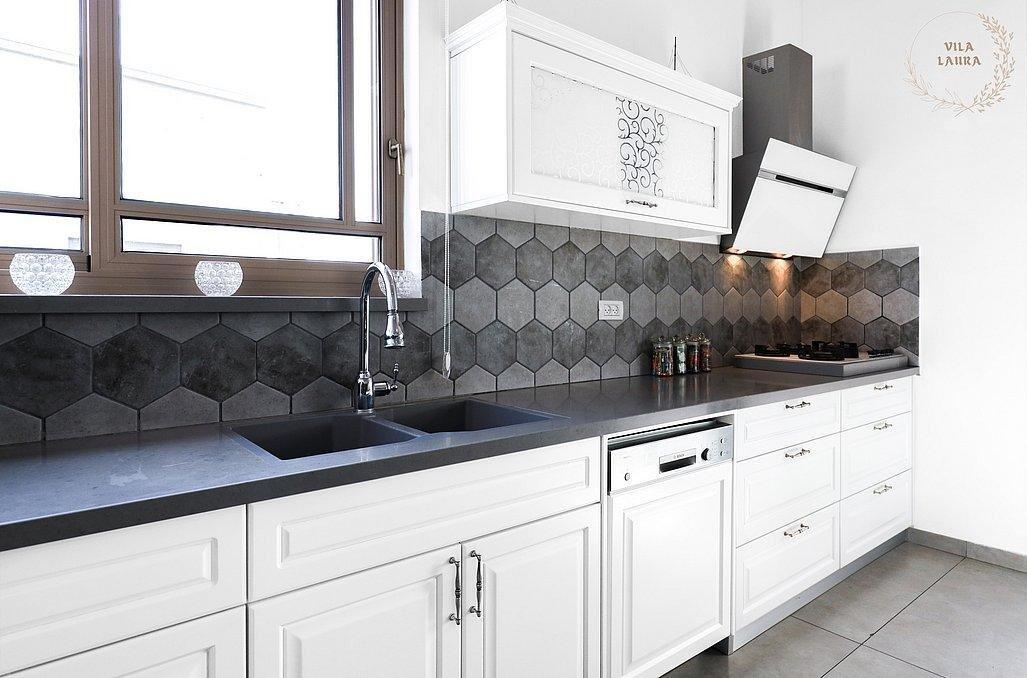 וילה לאורה צפון  14  נופש - וי פור ויקיישן - V for Vacation