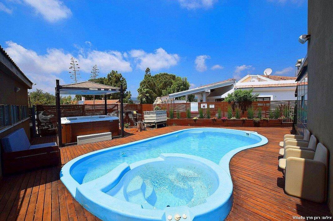 ציליס פלייס צפון  12  נופש - וי פור ויקיישן - V for Vacation