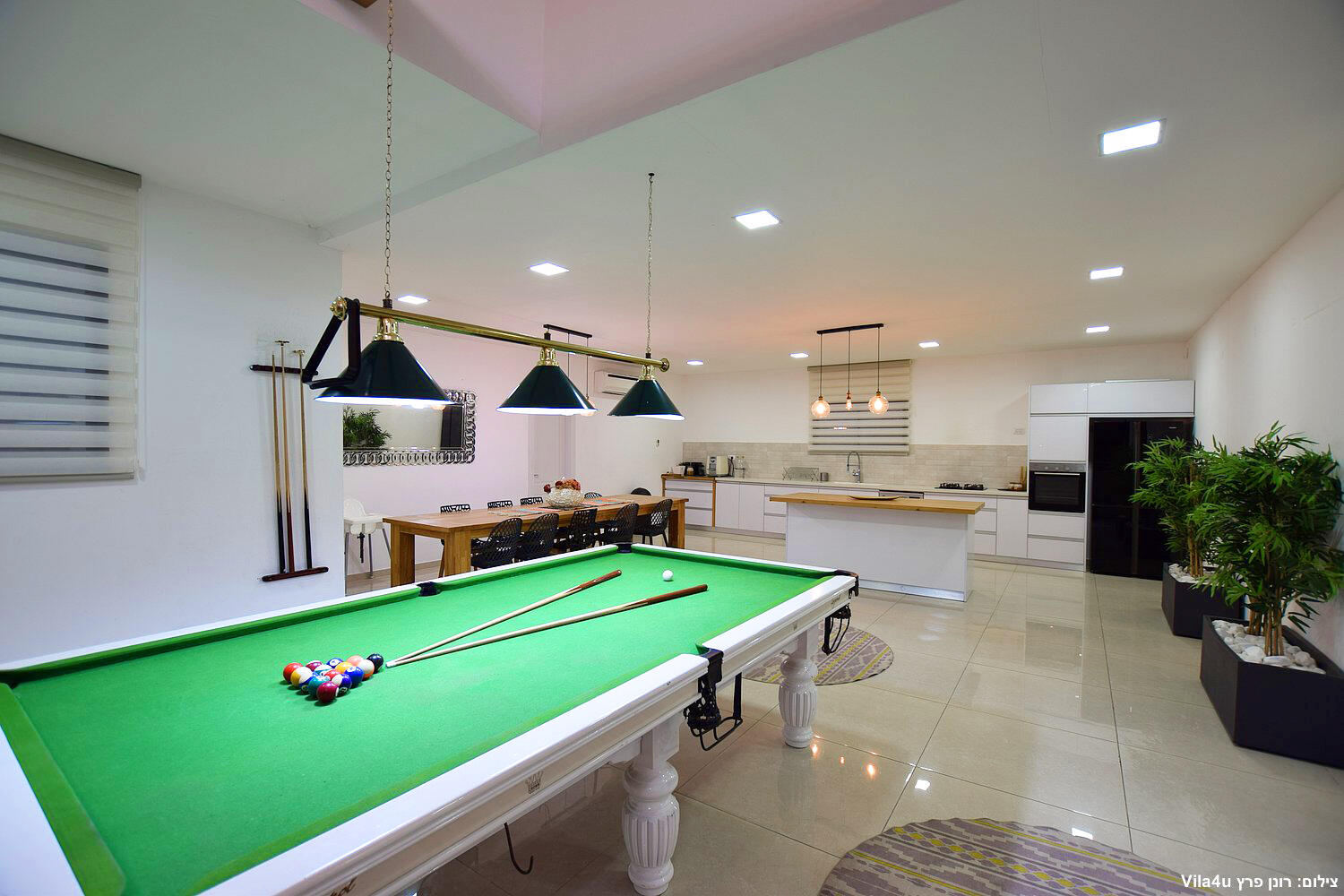 וילה גולד רויאל צפון  9  נופש - וי פור ויקיישן - V for Vacation