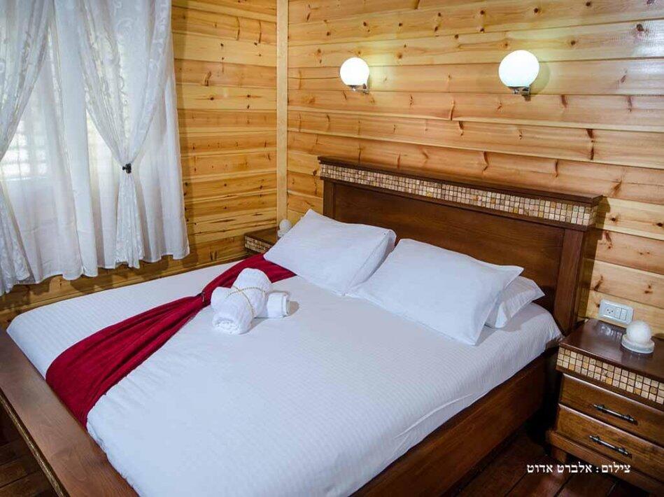 הבקתות של סיוון צפון  17  נופש - וי פור ויקיישן - V for Vacation