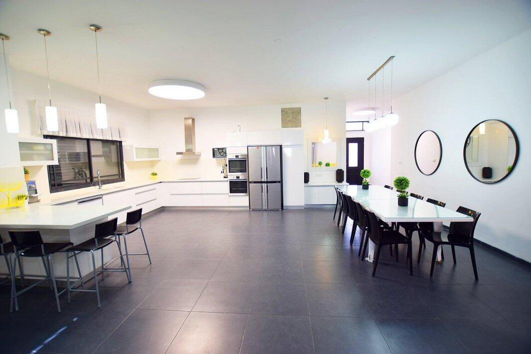 וילה גספר צפון  13  נופש - וי פור ויקיישן - V for Vacation