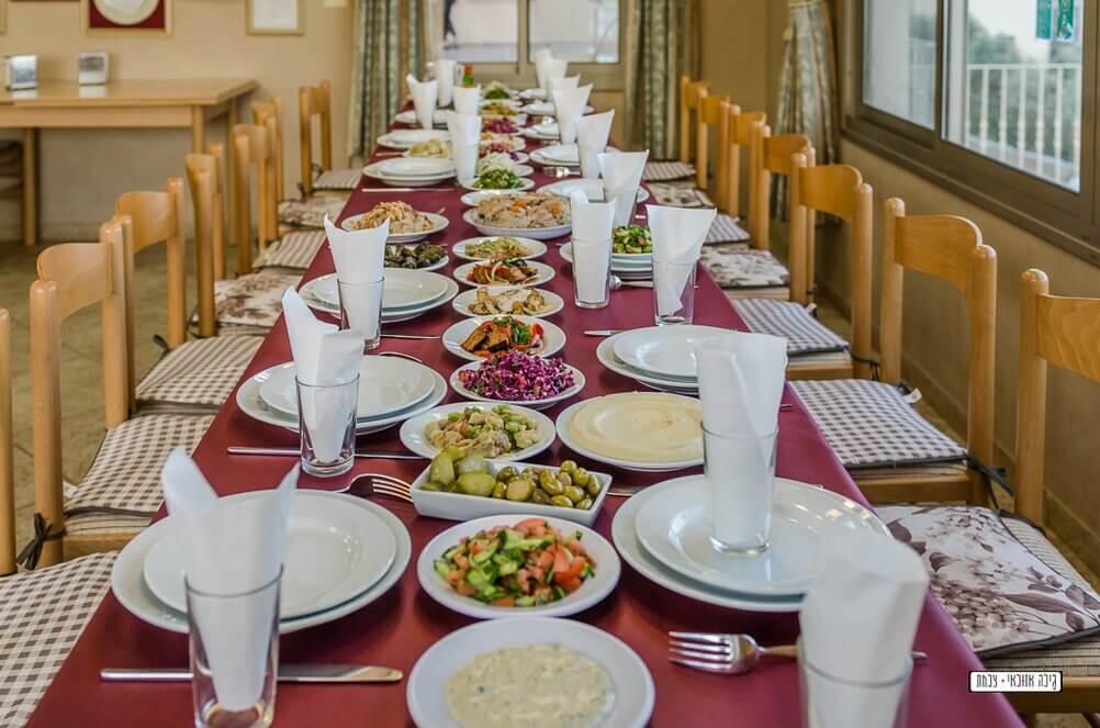 אחוזה בבוסתן צפון  15  נופש - וי פור ויקיישן - V for Vacation