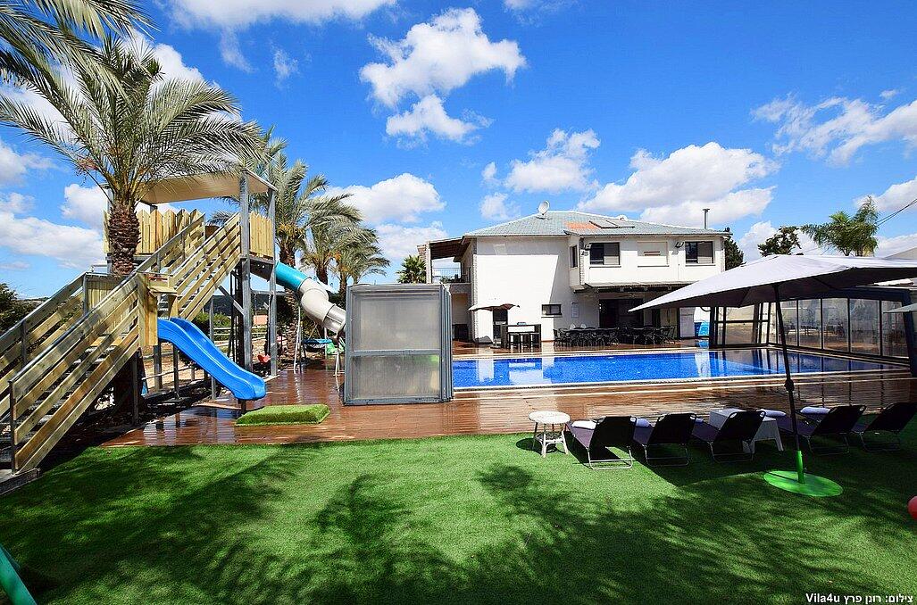 וילה קאסה רויאל צפון  7  נופש - וי פור ויקיישן - V for Vacation