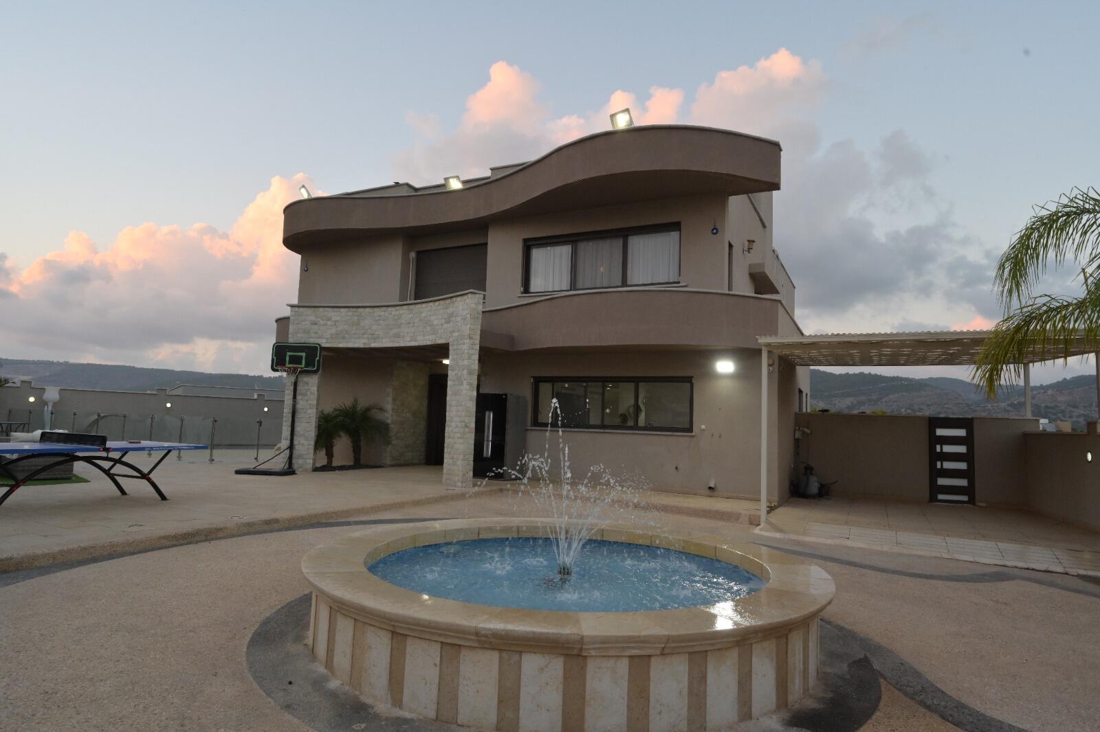 אחוזת אורי בגליל צפון  44  נופש - וי פור ויקיישן - V for Vacation