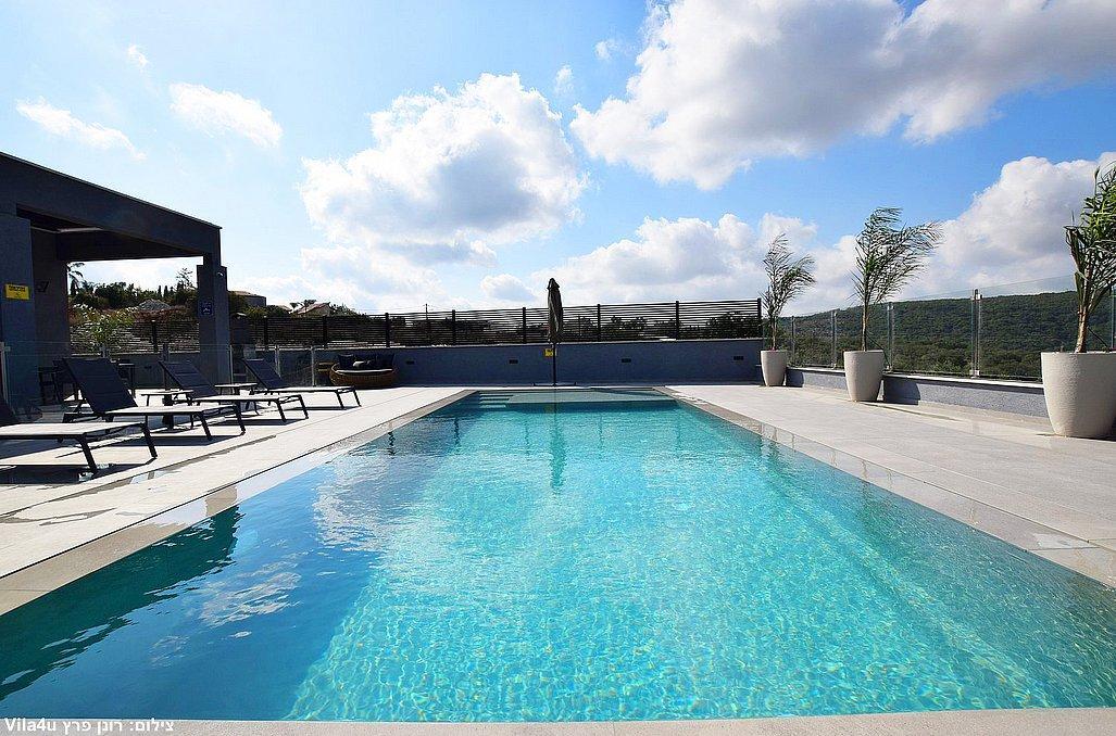 וילה מול ההר צפון  27  נופש - וי פור ויקיישן - V for Vacation