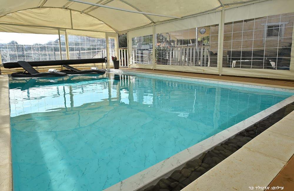 אחוזת נטלי צפון  1  נופש - וי פור ויקיישן - V for Vacation