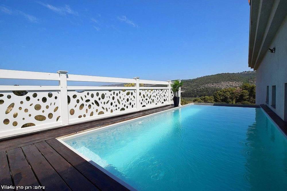 אחוזת ליבי צפון  41  נופש - וי פור ויקיישן - V for Vacation