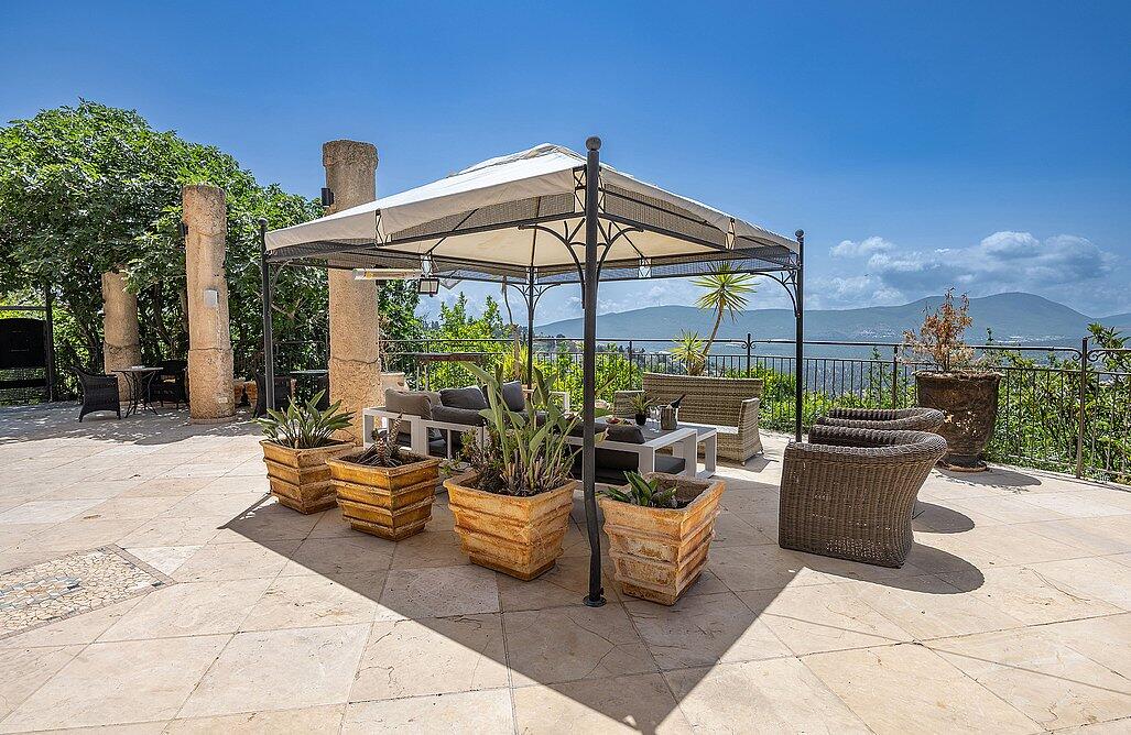 גני הצוק - וילת אירוח צפון  20  נופש - וי פור ויקיישן - V for Vacation