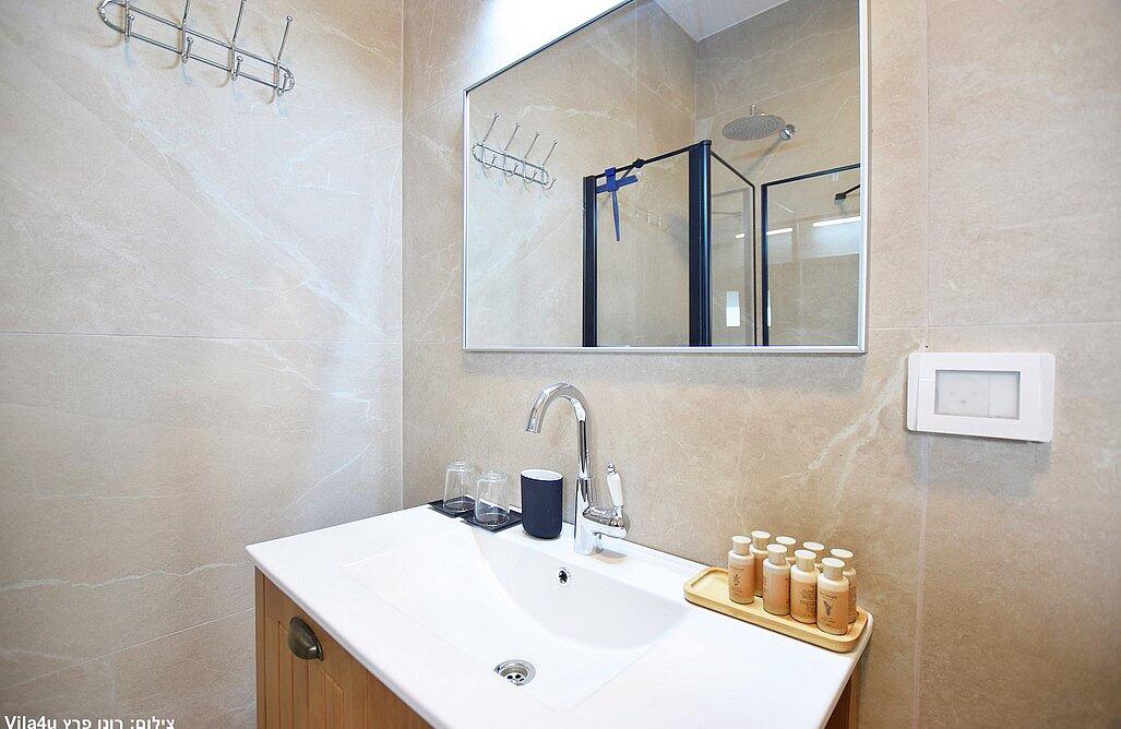 סוויטות נופי גיתה צפון  7  נופש - וי פור ויקיישן - V for Vacation