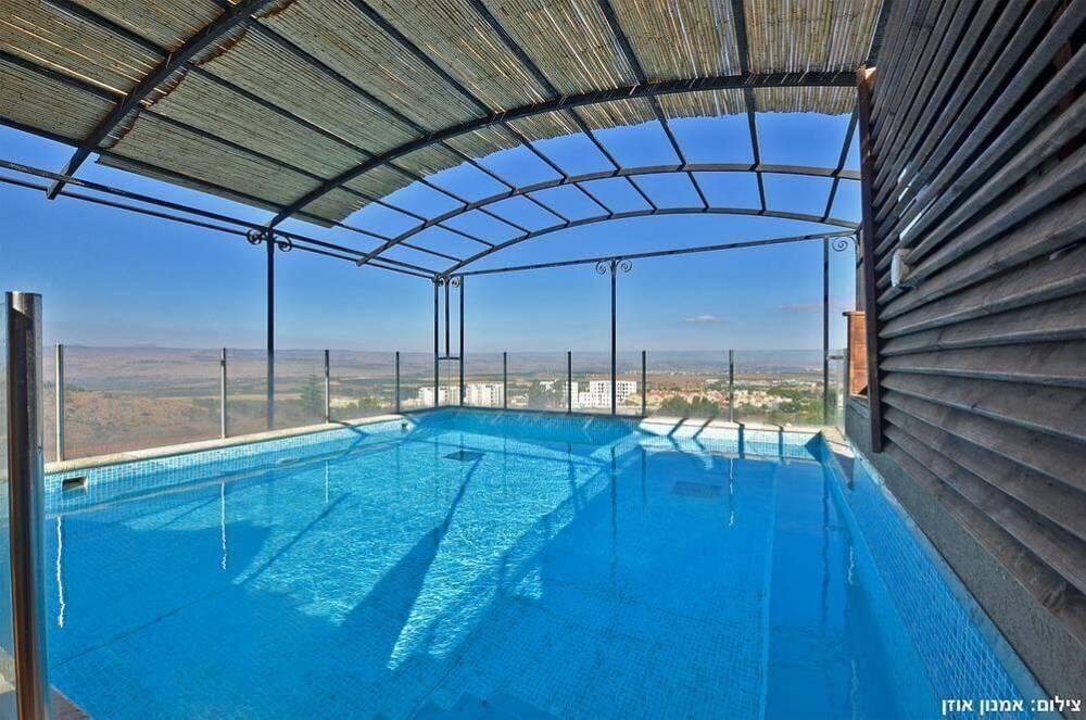 אחוזת יוסף צפון  2  נופש - וי פור ויקיישן - V for Vacation