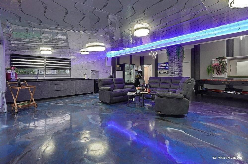 אחוזת אורפז צפון  50  נופש - וי פור ויקיישן - V for Vacation