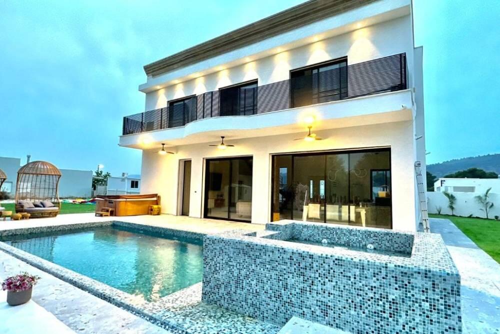 אחוזת אלונים ירכא צפון  20  נופש - וי פור ויקיישן - V for Vacation