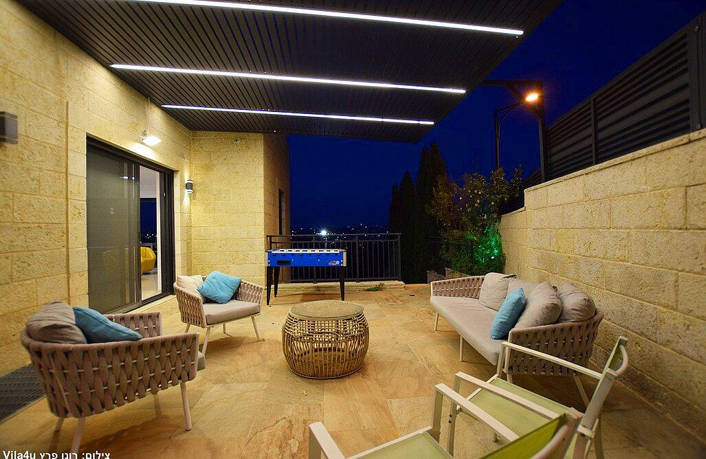 וילה נווה שמואל אינדיגו מרכז  14  נופש - וי פור ויקיישן - V for Vacation