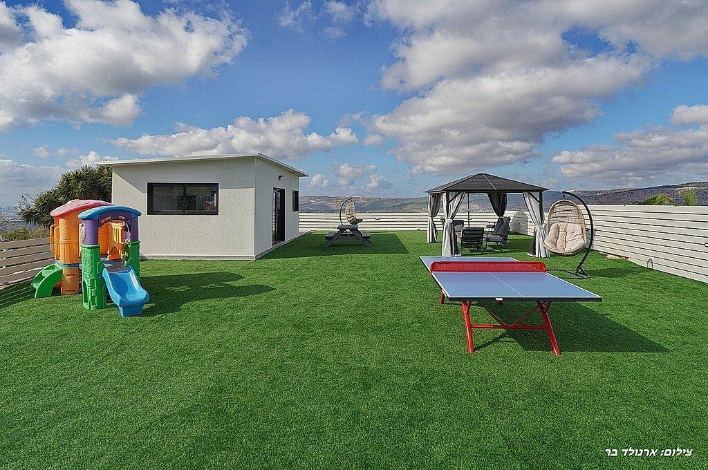 אחוזת הלל צפון  29  נופש - וי פור ויקיישן - V for Vacation