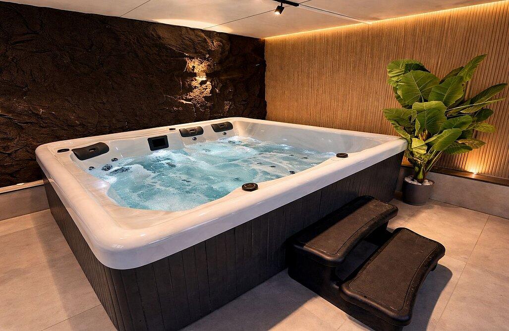 וילה פלואלס בוטיק צפון  2  נופש - וי פור ויקיישן - V for Vacation