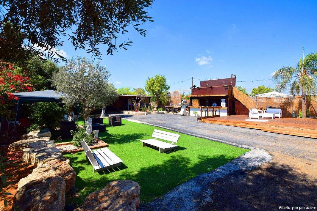 קרטחנה בעיר מרכז  26  נופש - וי פור ויקיישן - V for Vacation