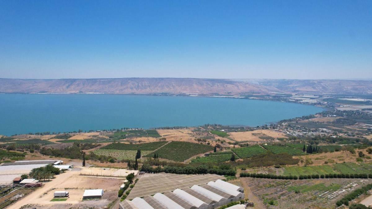 אחוזת לייף סטייל בכנרת צפון  26  נופש - וי פור ויקיישן - V for Vacation