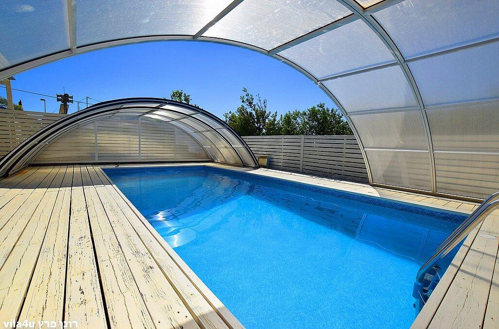 בקתות נוף ילדות צפון  1  נופש - וי פור ויקיישן - V for Vacation