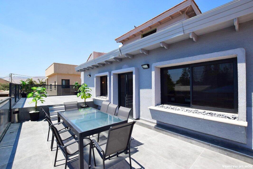 וילה וינפש מרכז  22  נופש - וי פור ויקיישן - V for Vacation