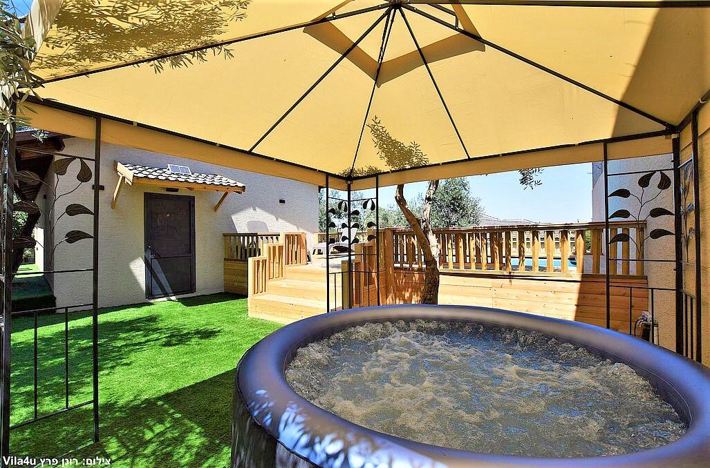 יהלום - סוויטת בוטיק צפון  3  נופש - וי פור ויקיישן - V for Vacation