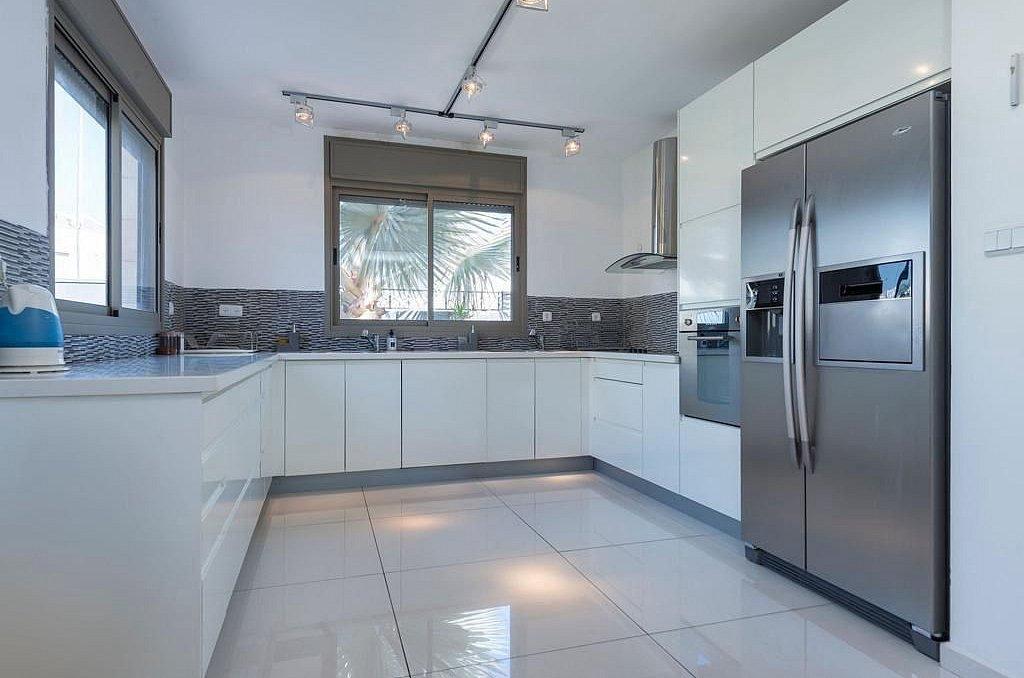 וילה רנסו דרום  10  נופש - וי פור ויקיישן - V for Vacation