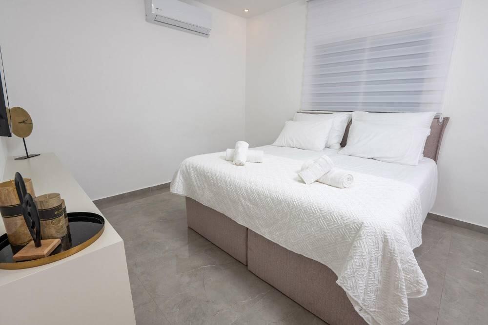 אחוזת ליאור בגפן מרכז  37  נופש - וי פור ויקיישן - V for Vacation