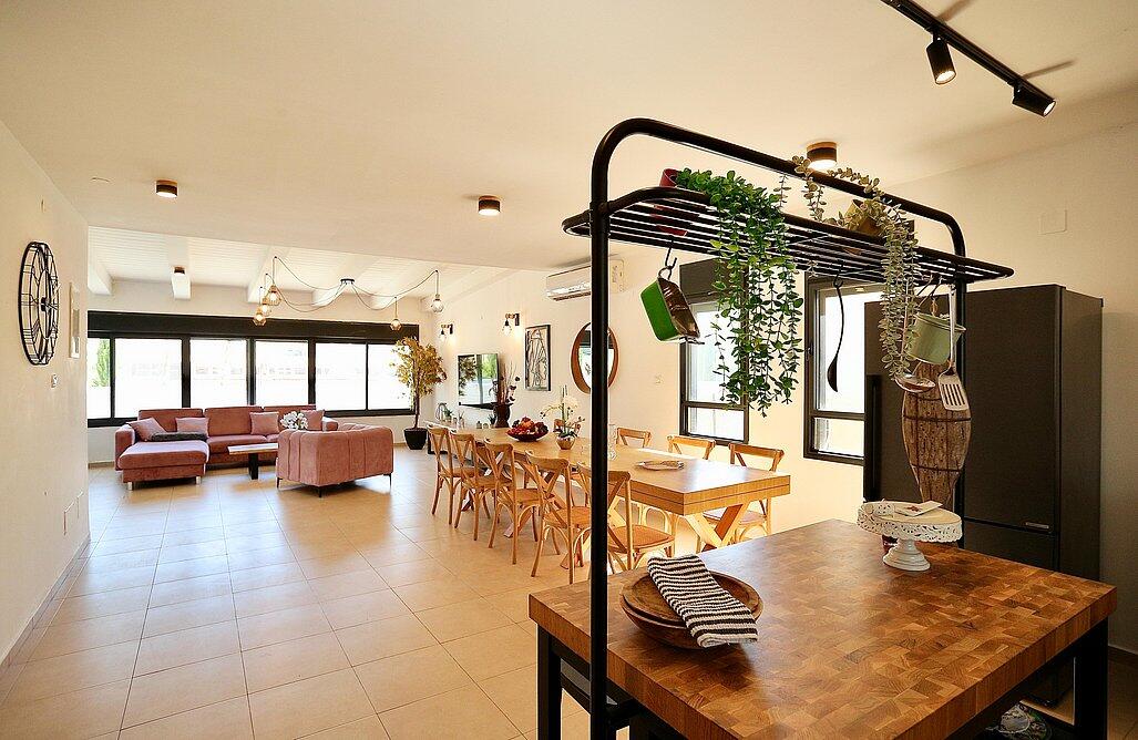 בית נופש בגלבוע צפון  21  נופש - וי פור ויקיישן - V for Vacation