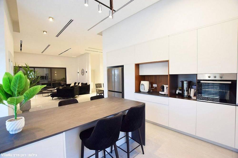 אחוזת ליבי צפון  12  נופש - וי פור ויקיישן - V for Vacation