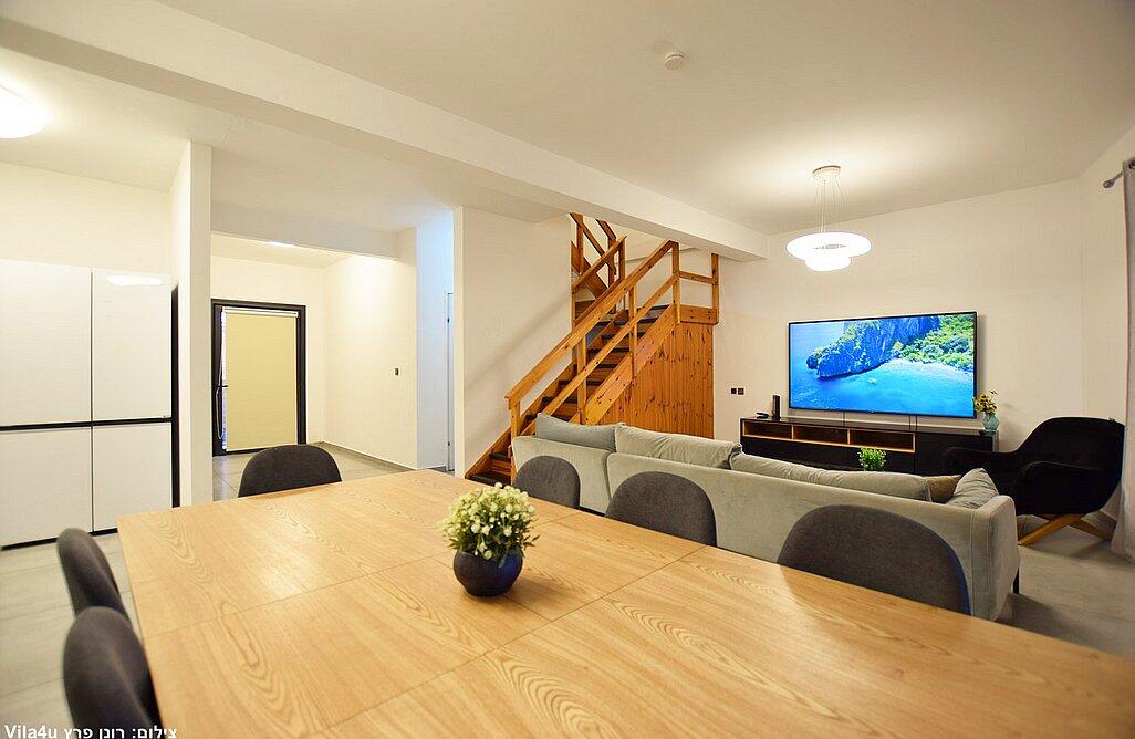 וילה בין הר לים צפון  15  נופש - וי פור ויקיישן - V for Vacation