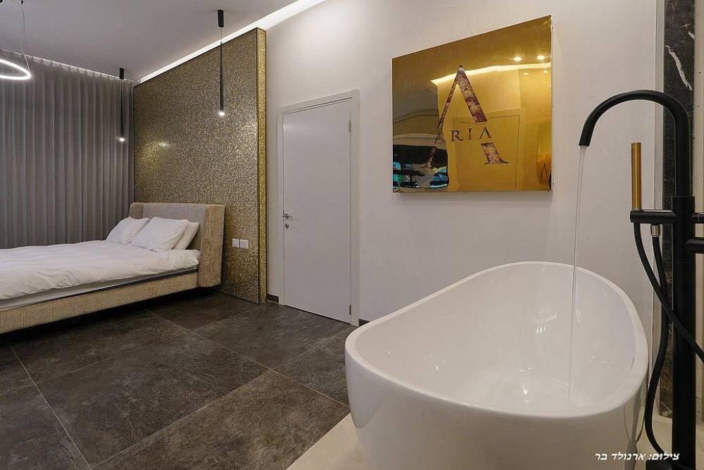 וילה אריא סינמה צפון  23  נופש - וי פור ויקיישן - V for Vacation