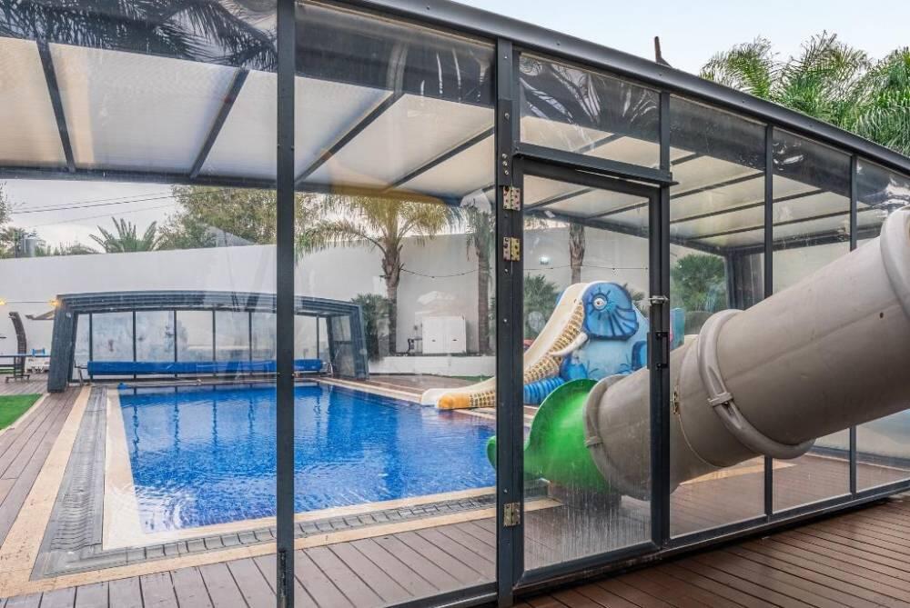 וילה קאסה רויאל צפון  34  נופש - וי פור ויקיישן - V for Vacation