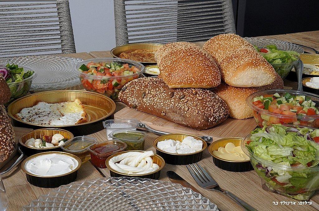 אחוזת הלל צפון  49  נופש - וי פור ויקיישן - V for Vacation