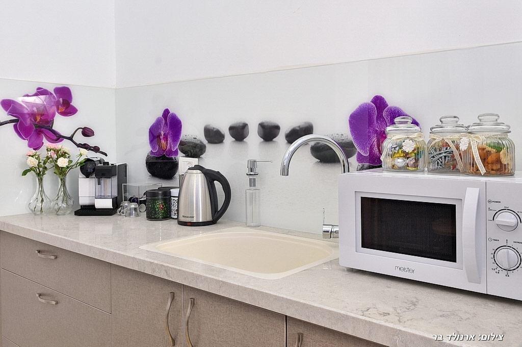 הילת השחר צפון  8  נופש - וי פור ויקיישן - V for Vacation