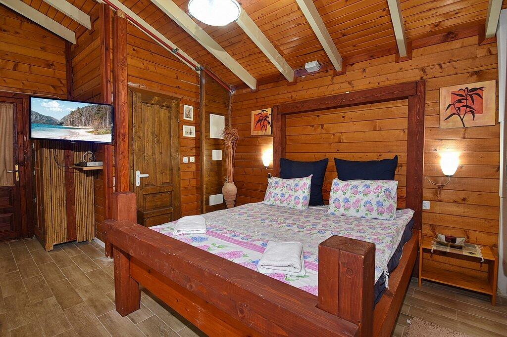 קסם האשוח צפון  21  נופש - וי פור ויקיישן - V for Vacation