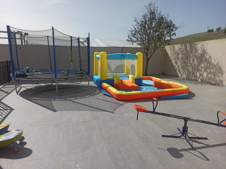 אחוזת הכתר נוף כנרת צפון  5  נופש - וי פור ויקיישן - V for Vacation